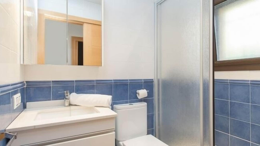 Bathroom, Villa Dama, Girona