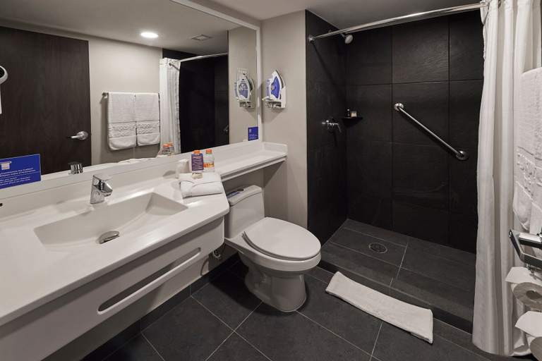 Bathroom, City Express by Marriott Ciudad de México Tlalnepantla, Atizapán de Zaragoza