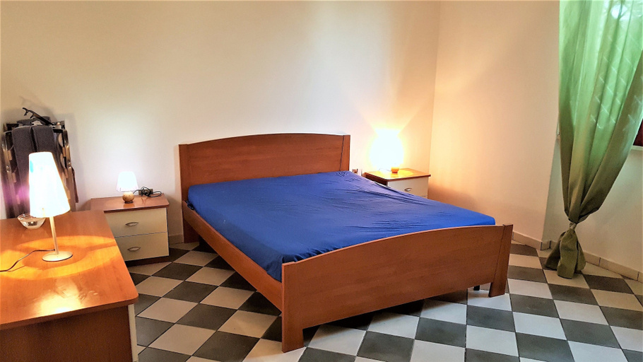 Primary image