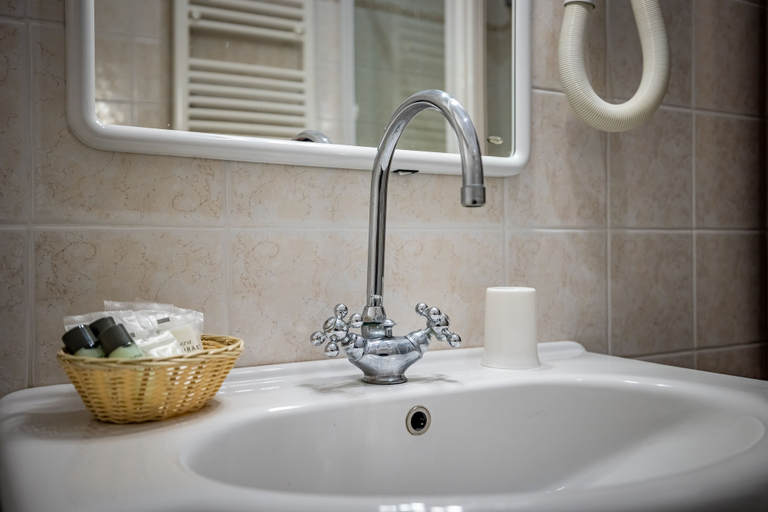 Bathroom 3, Residence Mareblu, Grosseto