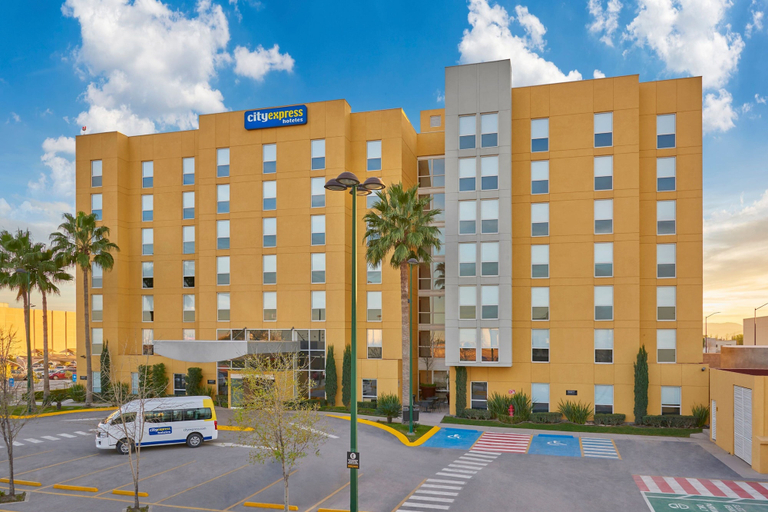Exterior & Views 2, City Express by Marriott Torreón, Torreón