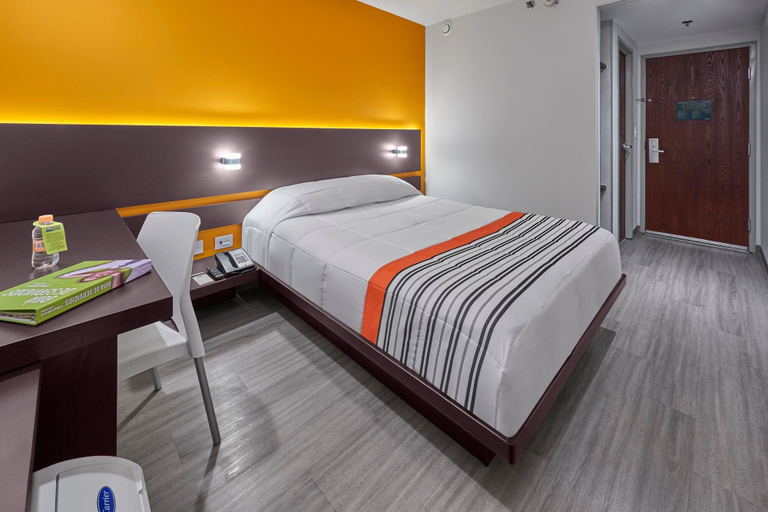 Bedroom 3, City Express Junior by Marriott Mexicali, Mexicali