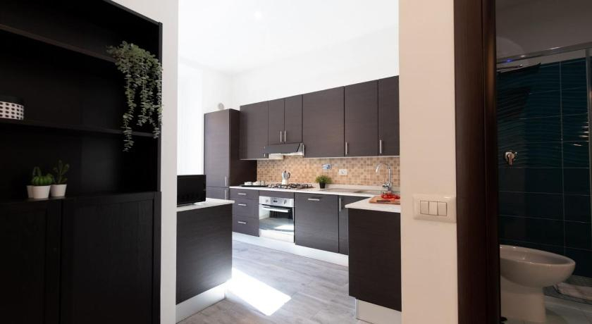 Others 3, The Best Rent - Spacious apartment near Roma Termini station, Rome