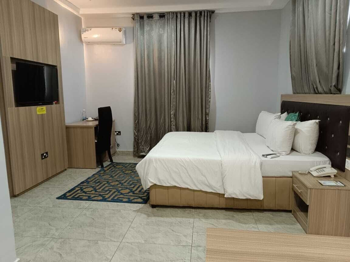 Bedroom 2, Eleventh House Hotel and Suites, Akure North