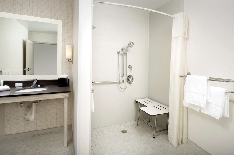 Bathroom 4, Homewood Suites by Hilton Miami Downtown/Brickell, Miami-Dade