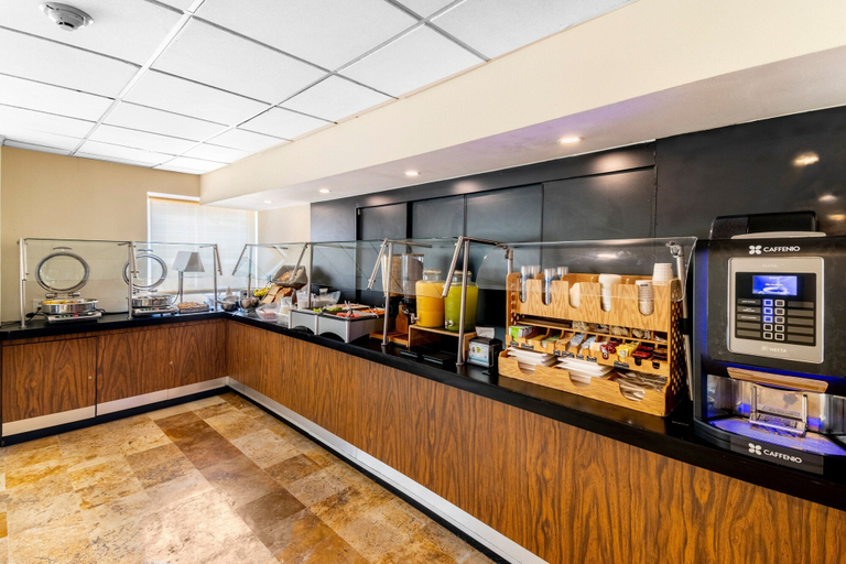 Food & Drinks 5, City Express by Marriott Cancun, Benito Juárez