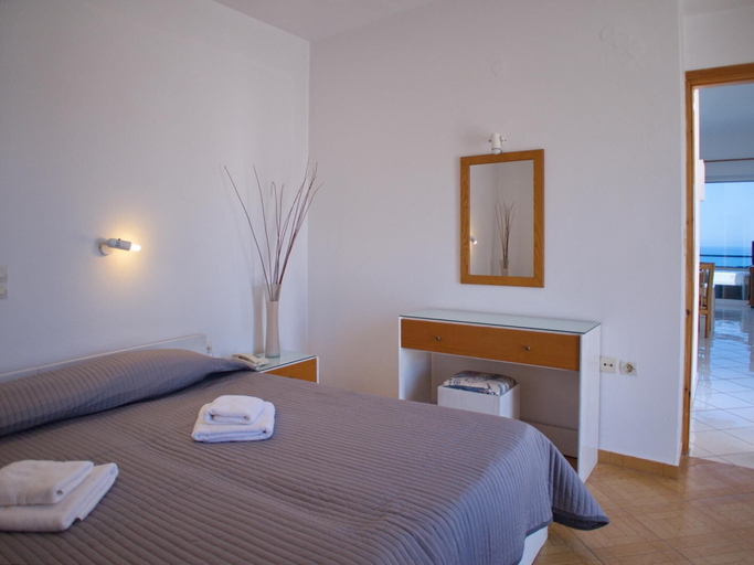 Bedroom, Rouladina Apt 6 in Stalos, Crete