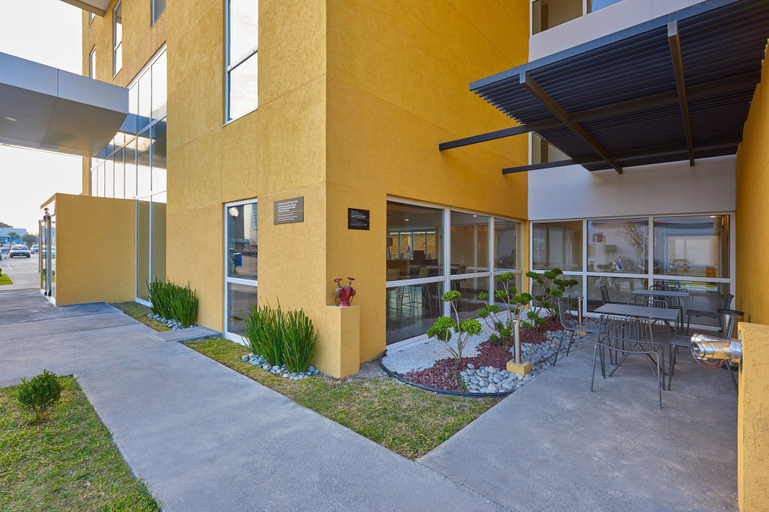 Exterior & Views 2, City Express by Marriott Monterrey Lindavista, Guadalupe