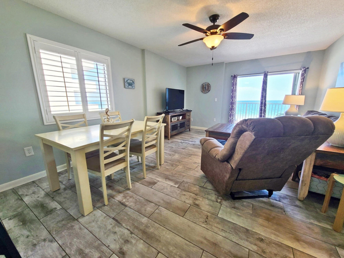 Others 5, Westwind 301, Baldwin