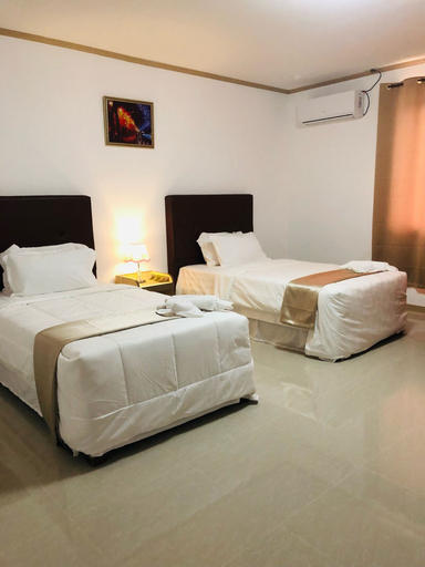 Bedroom 3, Grand Hotel Clark, Mabalacat