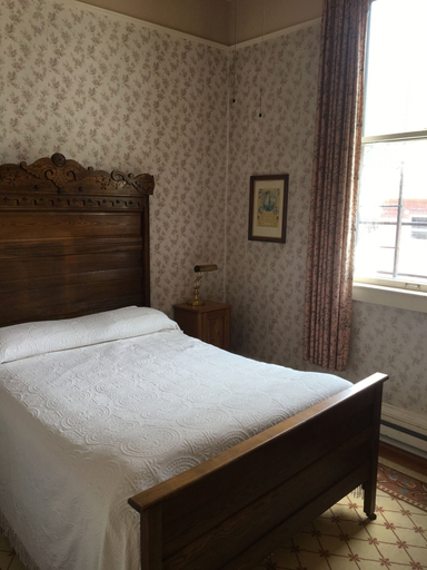 Bedroom 2, Historic Jameson, Shoshone