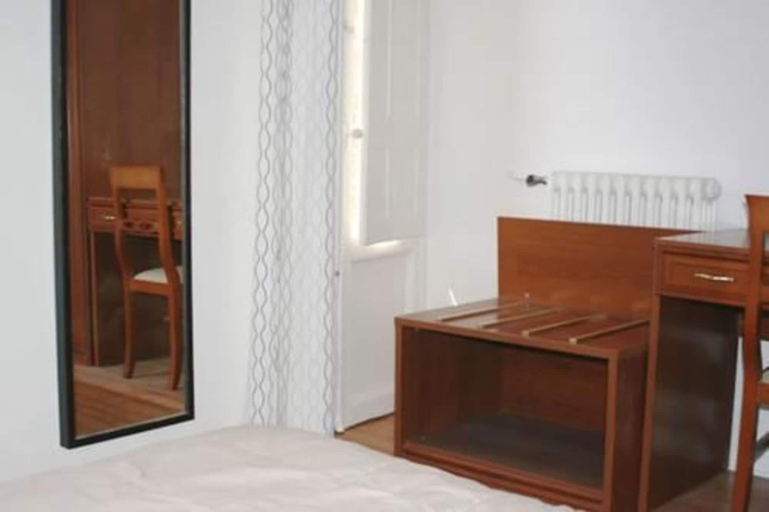 Bedroom 2, Hotel le 30 Etoiles, Haute-Garonne