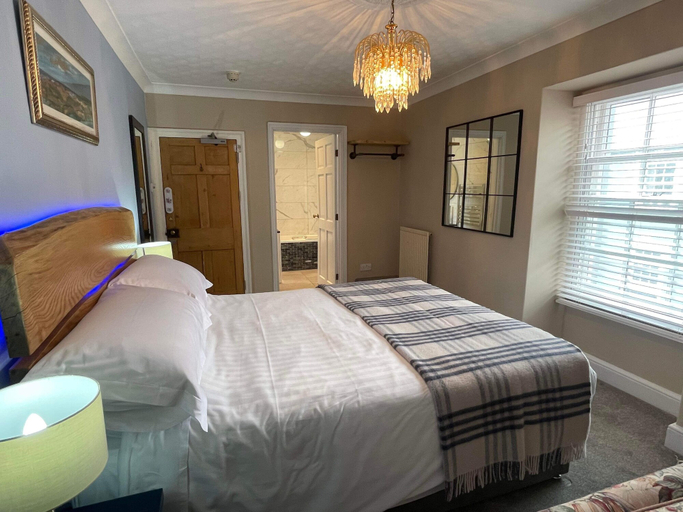 Bedroom 4, Arosfa Harbourside Guest House, Ceredigion