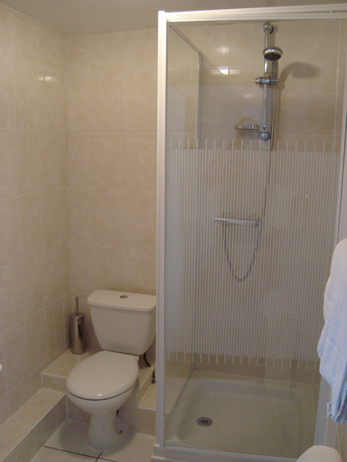 Bathroom, The Promenâd, Conwy