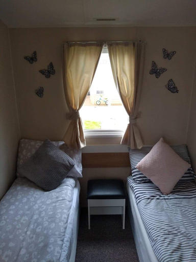 Bedroom, 2 Bedroom 6 Berth Caravan With Decking, Conwy