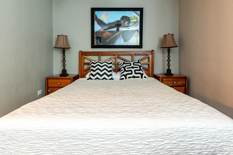 Bedroom 3, Luxury Ocean-View Flamingo Home with Pool, Apartment and Party Deck, Santa Cruz