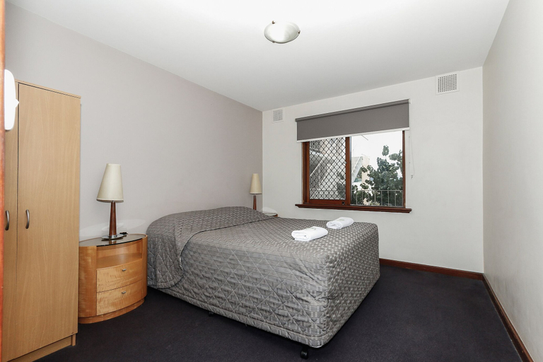 Bedroom 2, Burswood Lodge Apartments, Perth