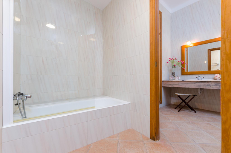 Bathroom 4, CAN MORA, Baleares