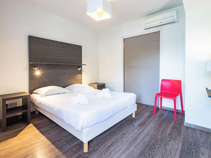 Bedroom 3, Vacancéole - Les Chambres de la Baie, Ille-et-Vilaine
