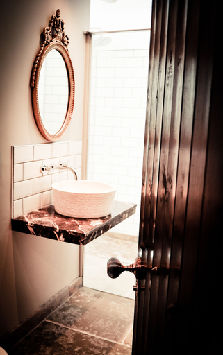 Bathroom 3, The Joiners Arms, Northumberland