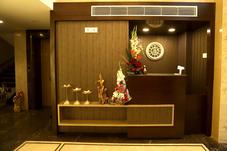 Others 3, Hotel Grand Girdhar, Indore