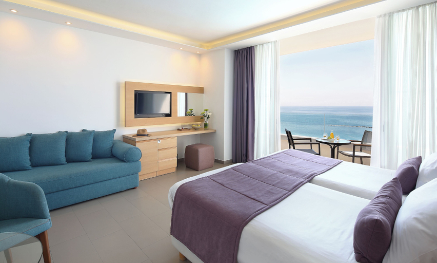 Bedroom 3, Royal Apollonia by Louis Hotels