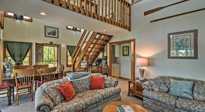 Others 5, Luxe Waterfront Home Kayak, Canoe, Grill and More!, Mathews