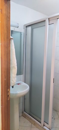 Bathroom 3, Plus 254 Hotel, Langata