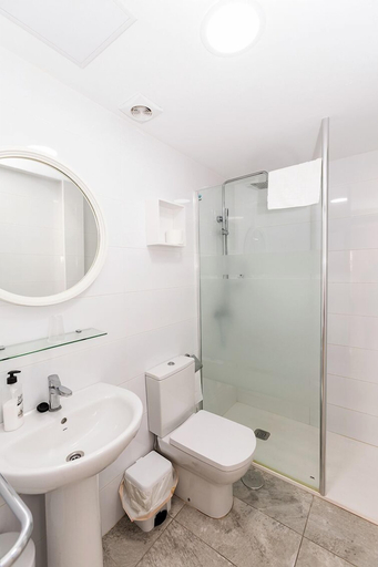 Bathroom 5, Hostal El Mercat, Alicante