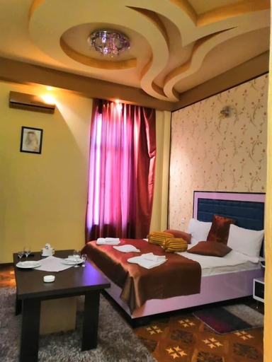 Bedroom 3, Narek Plus