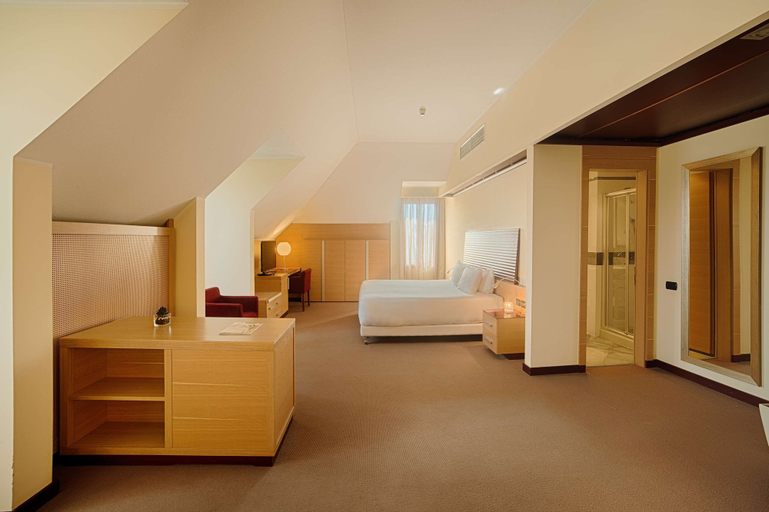Bedroom 3, NH Milano 2, Milano
