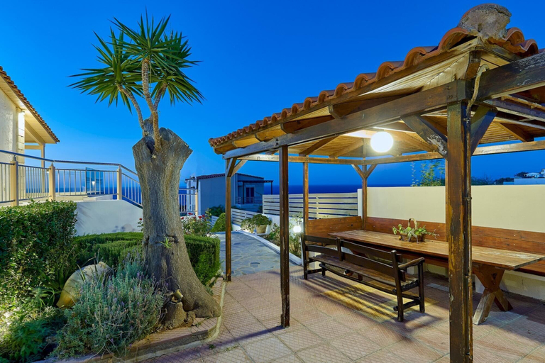 Others 3, Cozy Vintage Style Apartment Shared Pool RU, Crete