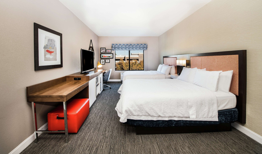 Bedroom 3, Hampton Inn Phoenix-Airport North, Maricopa