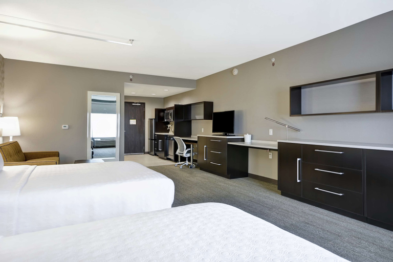 Bedroom 4, Home2 Suites by Hilton Stow, Summit