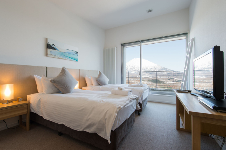 Bedroom 2, Niseko Central Condominiums, Kutchan