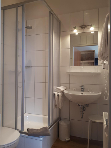 Bathroom 3, Hotel Starjet, Sankt Johann im Pongau