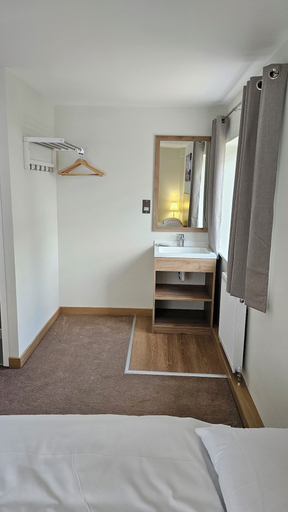 Bedroom 4, Homefield Lodge, London