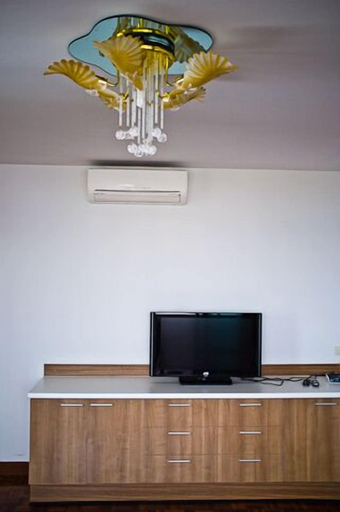 Others 5, Lake View Condominium Superior, Pak Kret