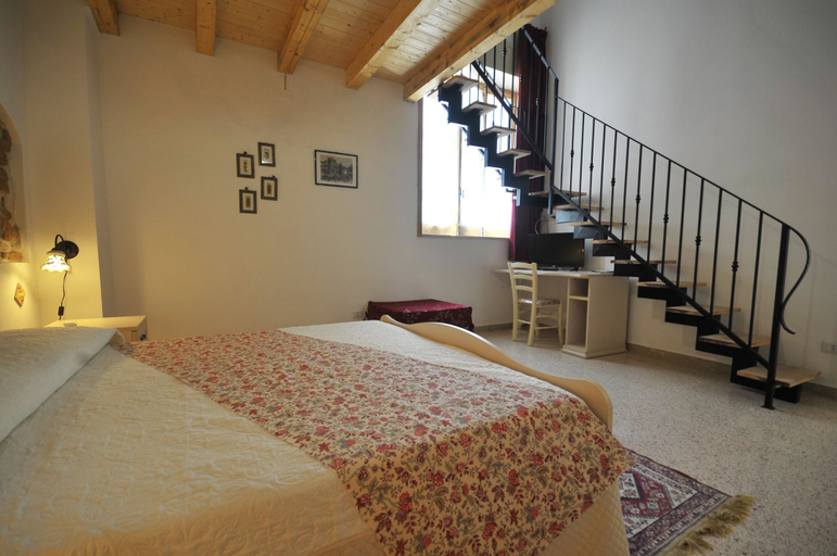 Bedroom 4, Morfeo charming Rooms & relax, Syracuse