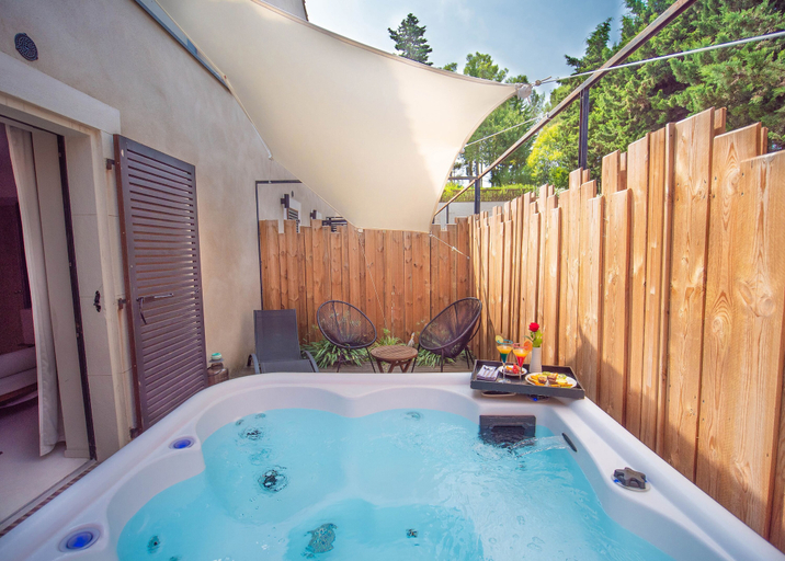 Sport & Beauty 2, Pont Levis Boutique Hôtel - 50m Cité Remparts Carcassonne, Aude