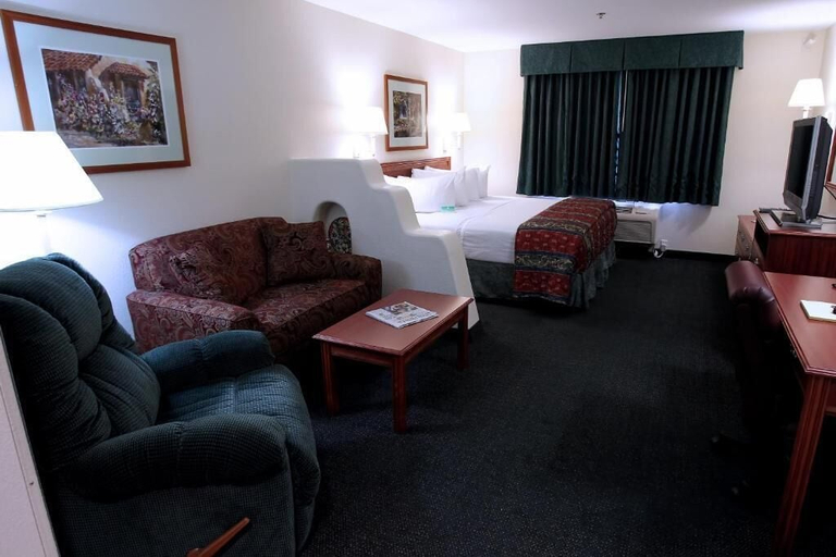 Bedroom 4, Garden Place Suites, Cochise