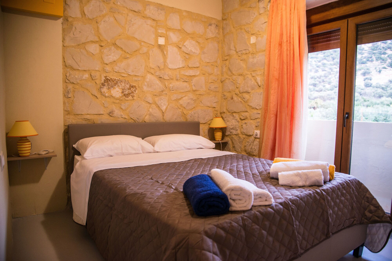 Bedroom 4, Uphoria Stone Villas, Crete
