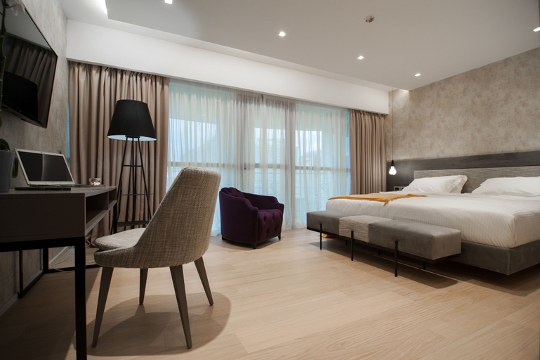 Bedroom 3, Athenaeum Grand Hotel, Attica