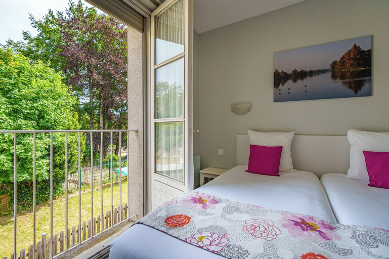 Bedroom 13