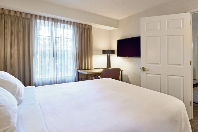 Bedroom 4, Residence Inn Eugene Springfield, Lane