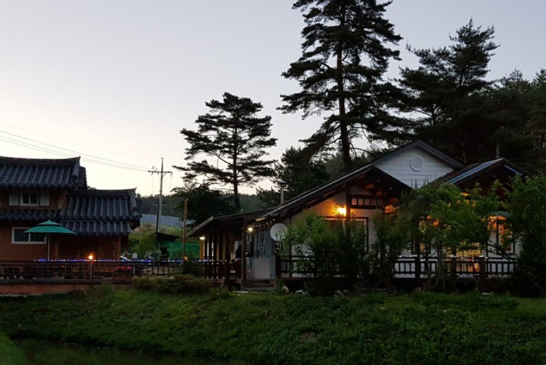 4, Gangneung Sinnaneun Pension, Gangneung