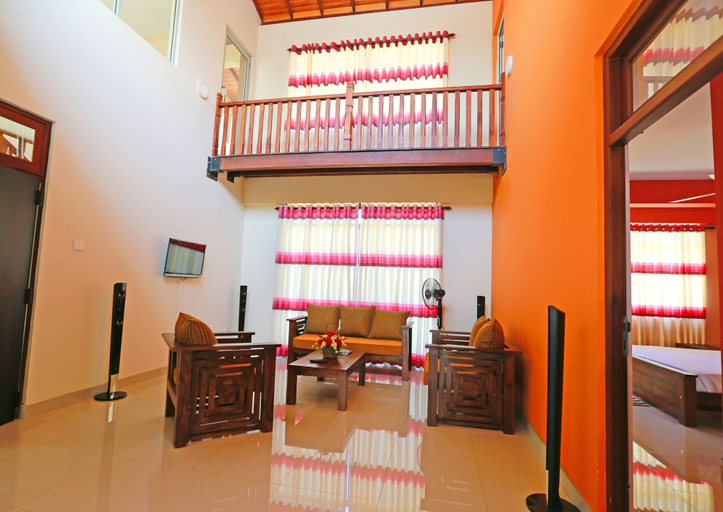 Others 5, APL Apartments, Kelaniya
