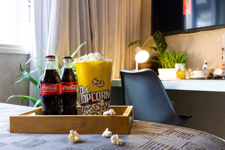 Food & Drinks 4, Apartamento moderno com piscina e AC, São Paulo