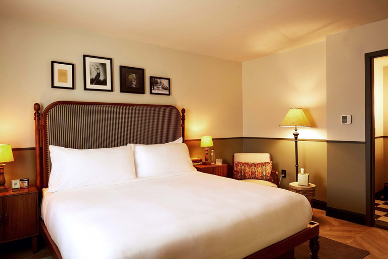 Bedroom 4, Berkshires Untold, Berkshire