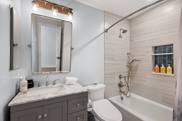 Bathroom 2, Snowmass Villas 1104, Pitkin